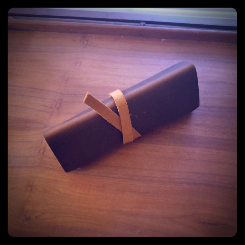 LEATHER ARTIST PENCIL CASE
CANYON